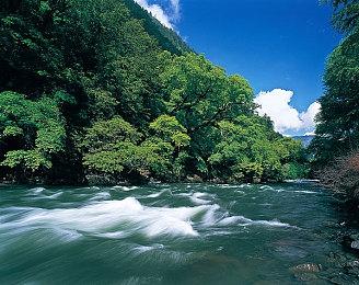 《自杀小队：战胜正义联盟》将有战斗通行证等氪金服务